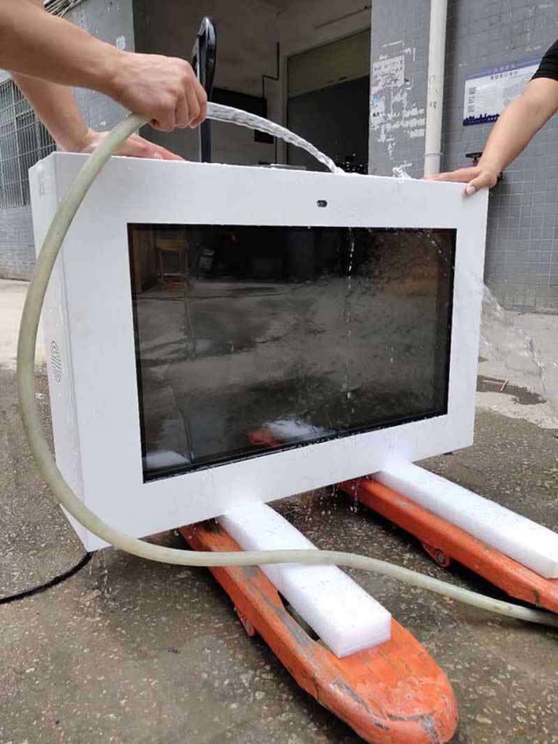 21.5寸壁掛高亮戶外廣告機-01