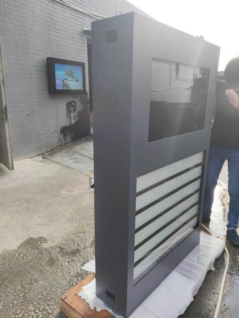 32寸戶外公交站廣告機-02