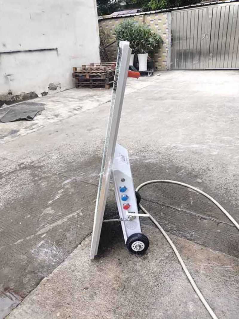 43寸戶外推車款廣告機多媒體智能廣告-02