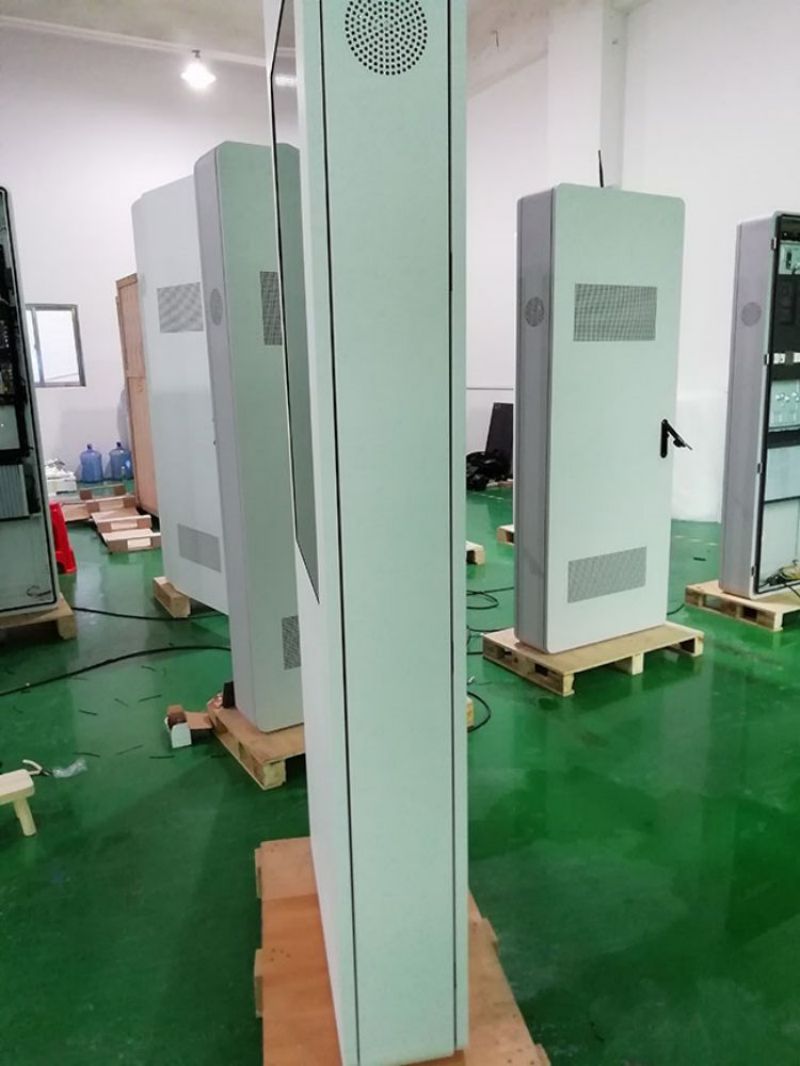 43寸戶外立式廣告機(jī)商用智慧屏-05