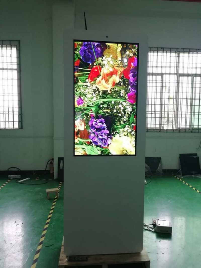 戶外廣告機立式防水高亮車站顯示屏-02
