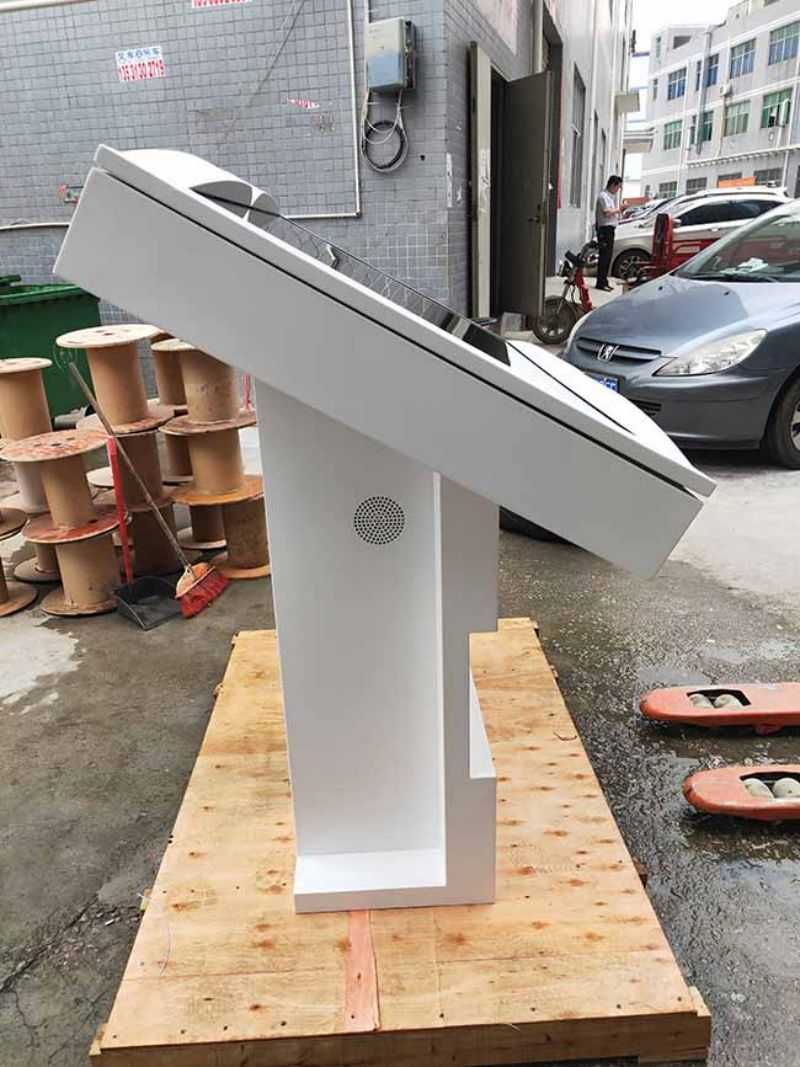 戶外電子閱報欄立式廣告機-02