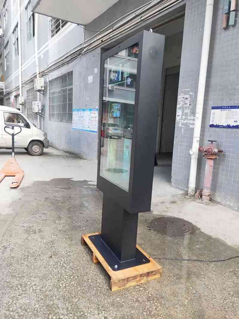 55寸戶外廣告機室外豎屏廠家定制-01