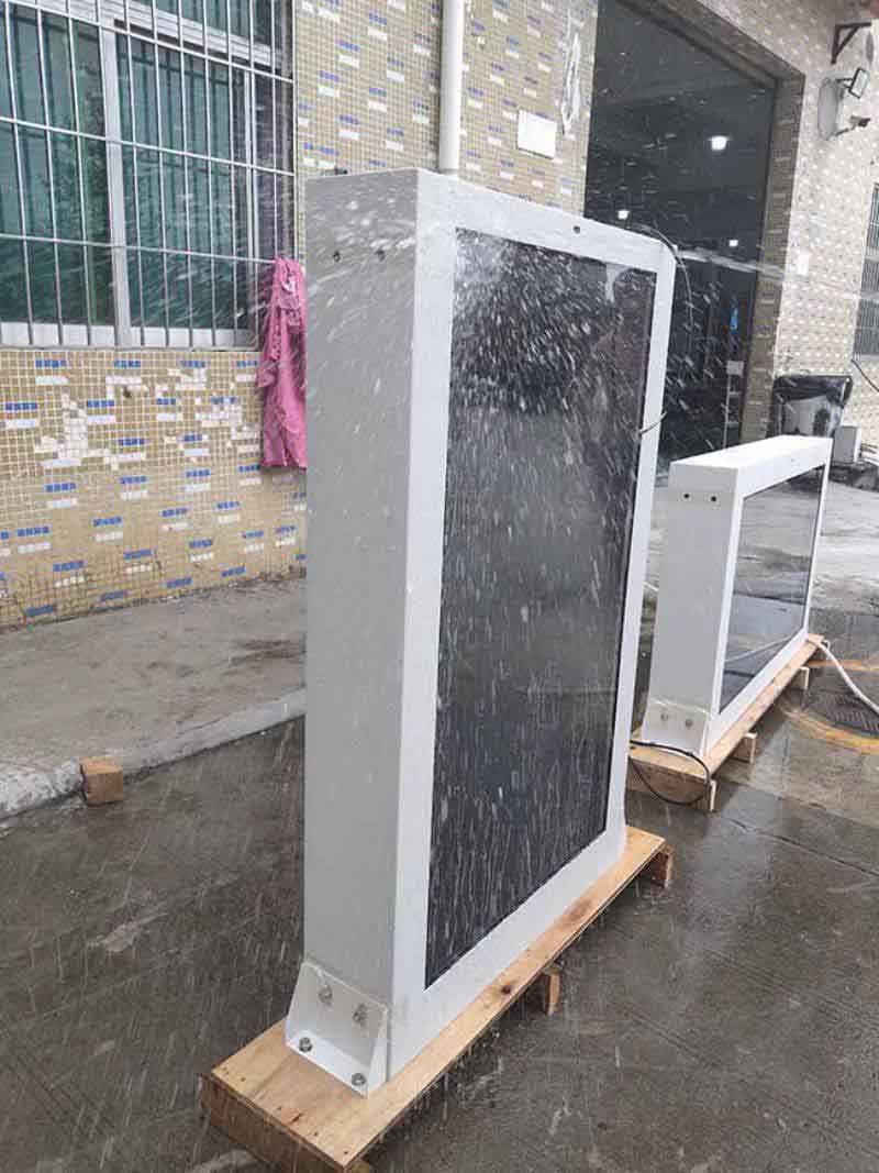 戶外高亮液晶屏廣告機-03