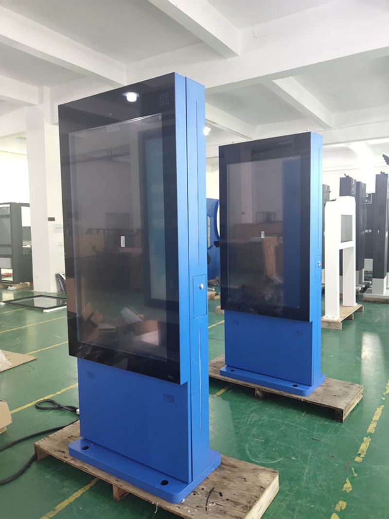 55寸立式防水廣告機智慧屏-02
