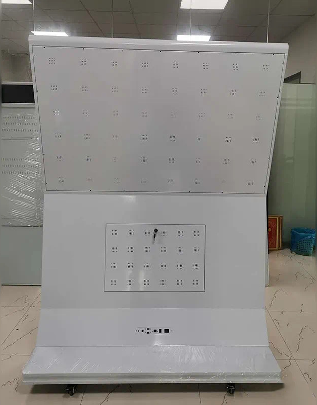 臥式觸摸一體機(jī)-03