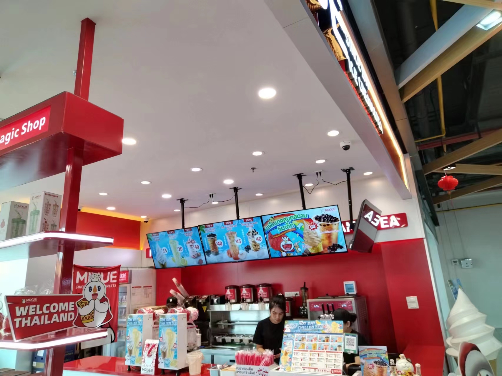 液晶廣告屏門(mén)店?duì)I銷顯示屏廣告機(jī)
