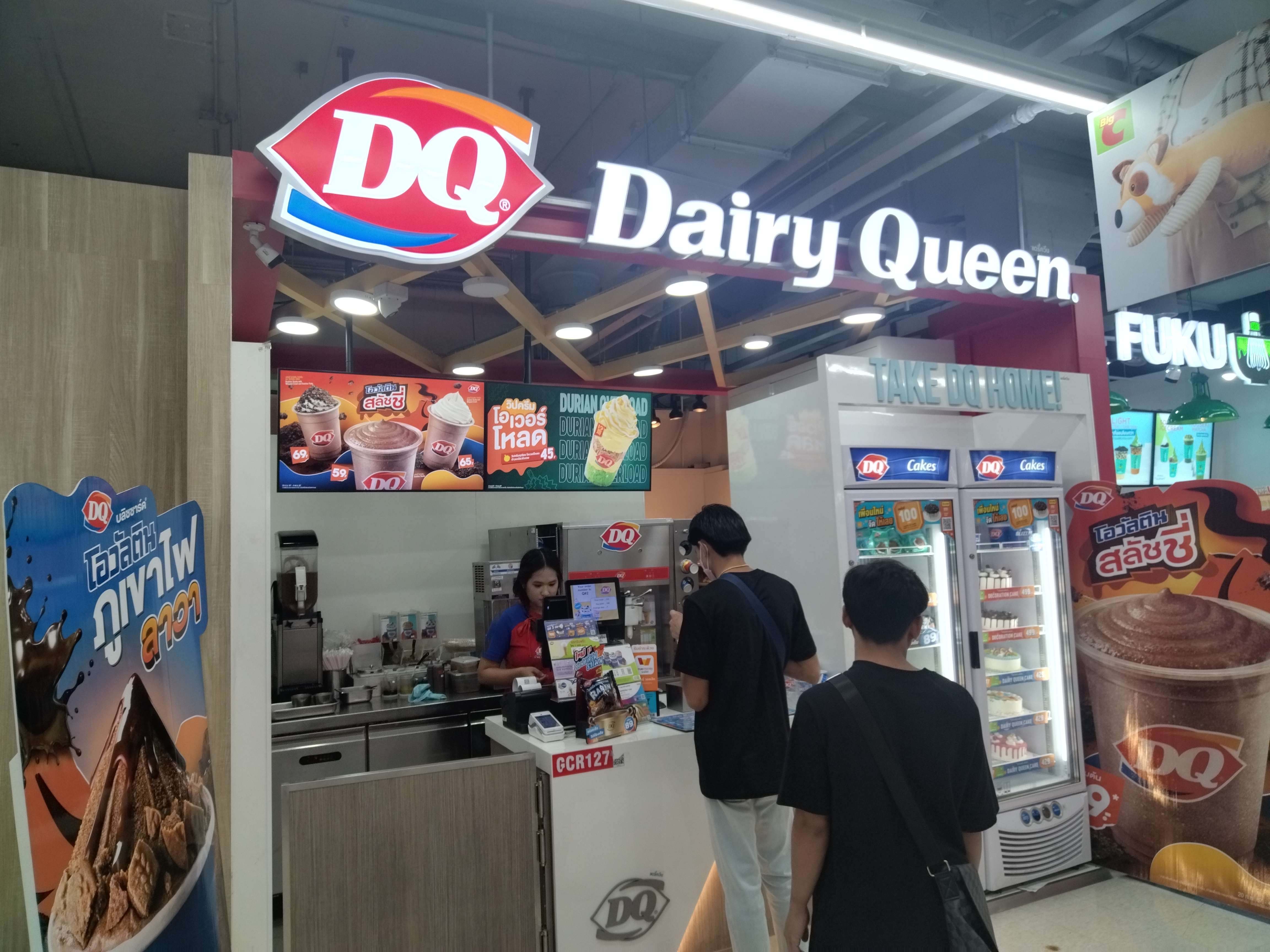 冷飲店43寸高清高亮窄邊屏