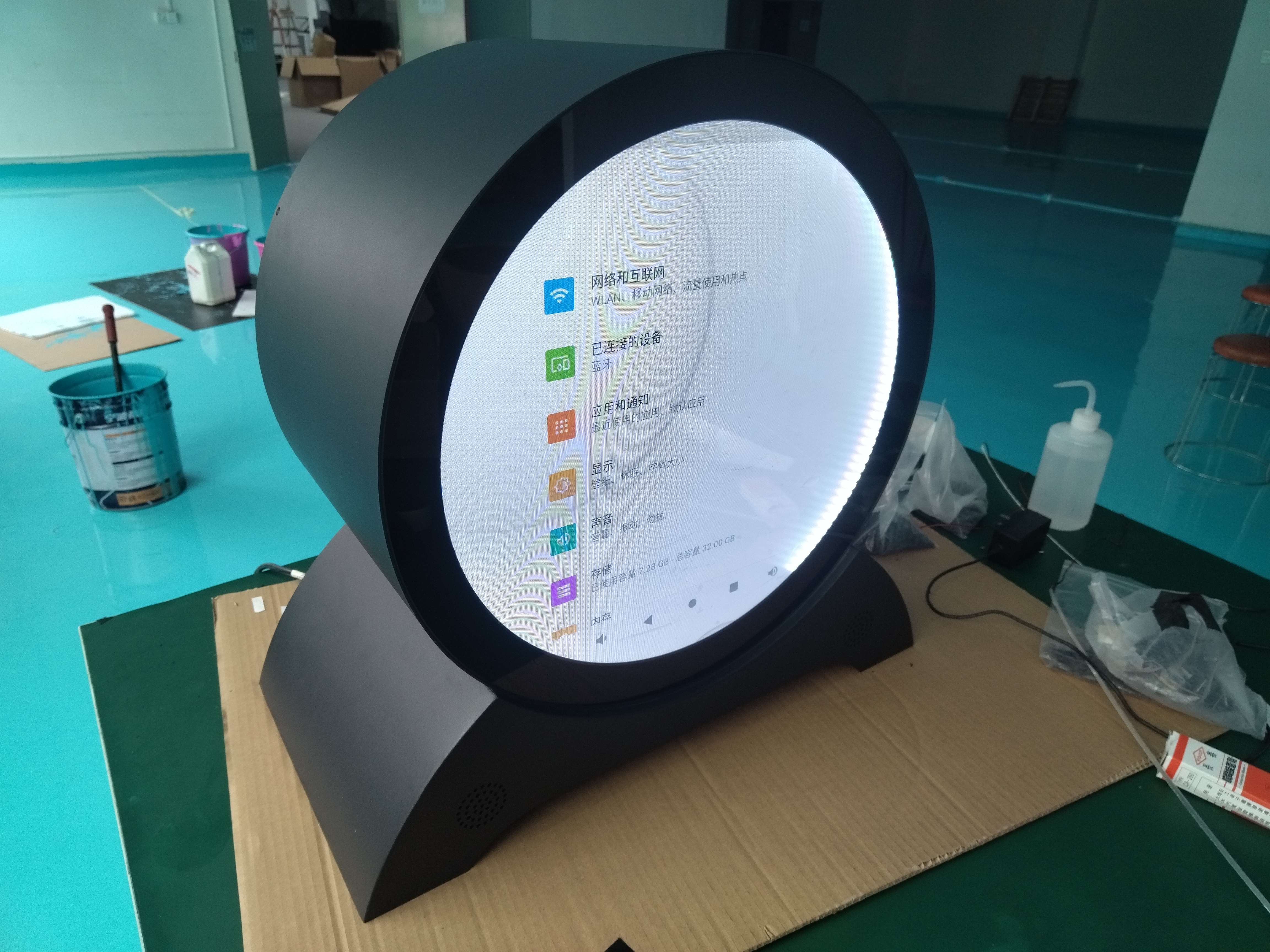 透明液晶圓形觸控屏廣告機