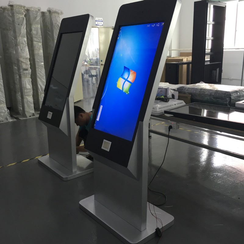電容壁掛觸摸一體機(jī) 深圳